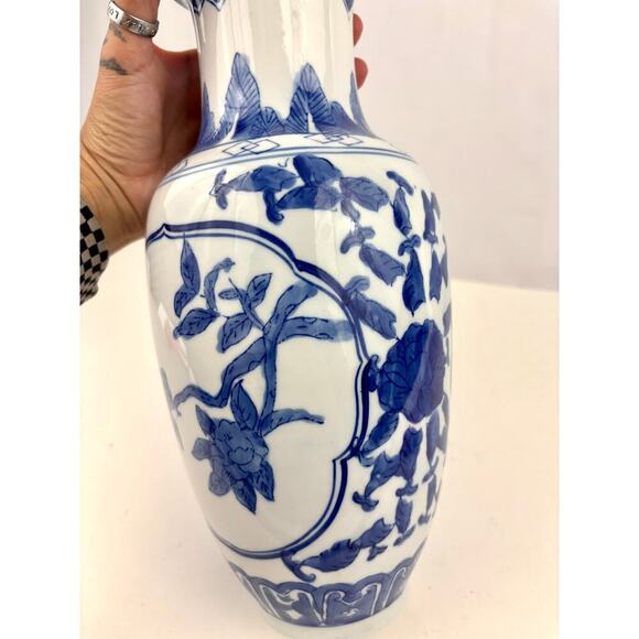 Blue & White Chinese Porcelain Vase with Floral & Bird Design 11.75" - Picture 11 of 14